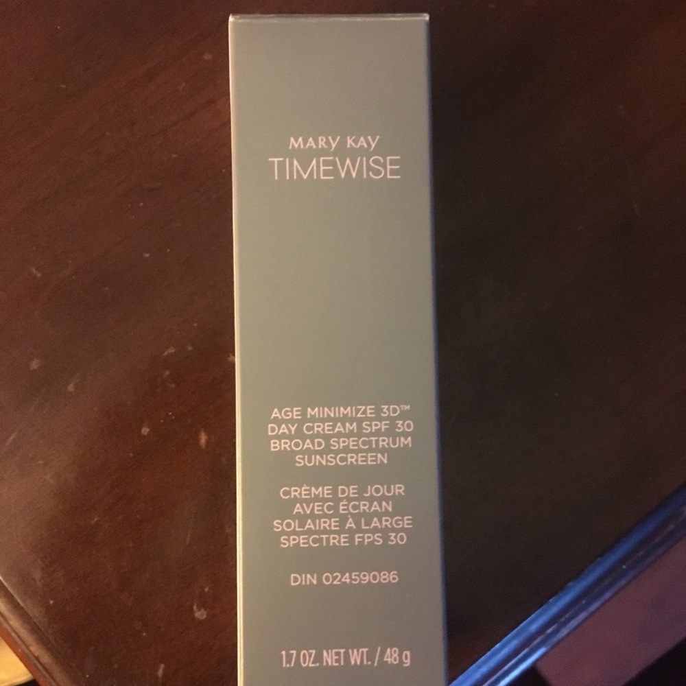 Mary Kay Age Minimize 3D Day Cream